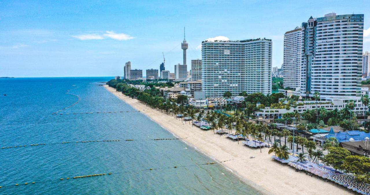 Happy Vikings - Beachfront Praia de Jomtien Exterior foto