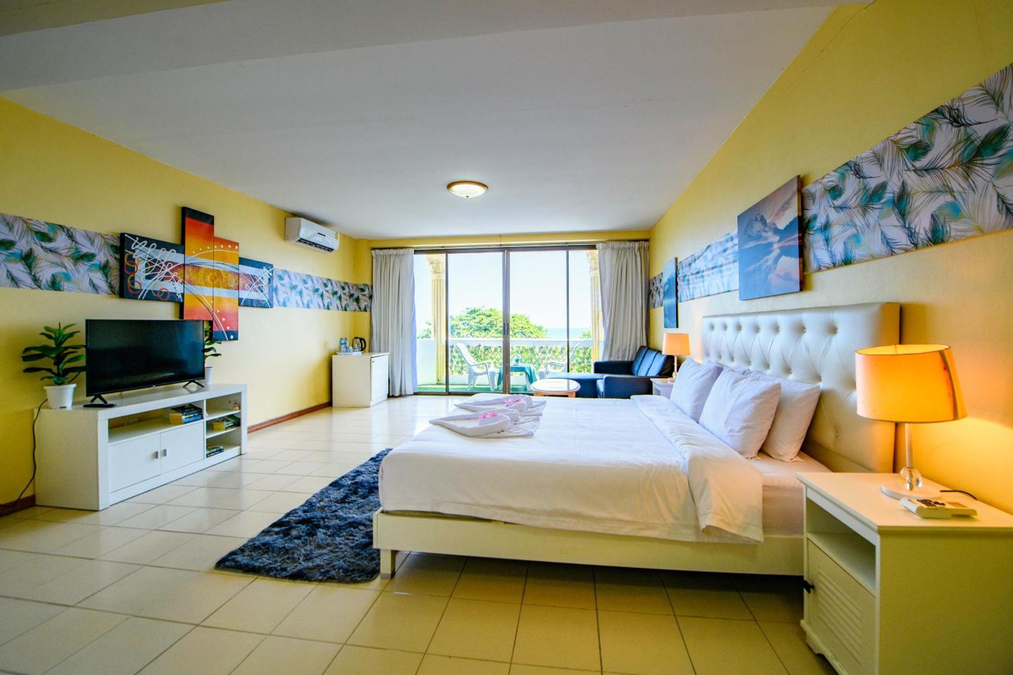 Happy Vikings - Beachfront Praia de Jomtien Quarto foto