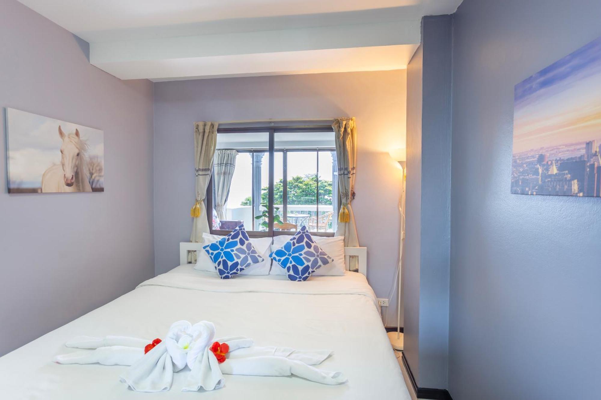 Happy Vikings - Beachfront Praia de Jomtien Exterior foto