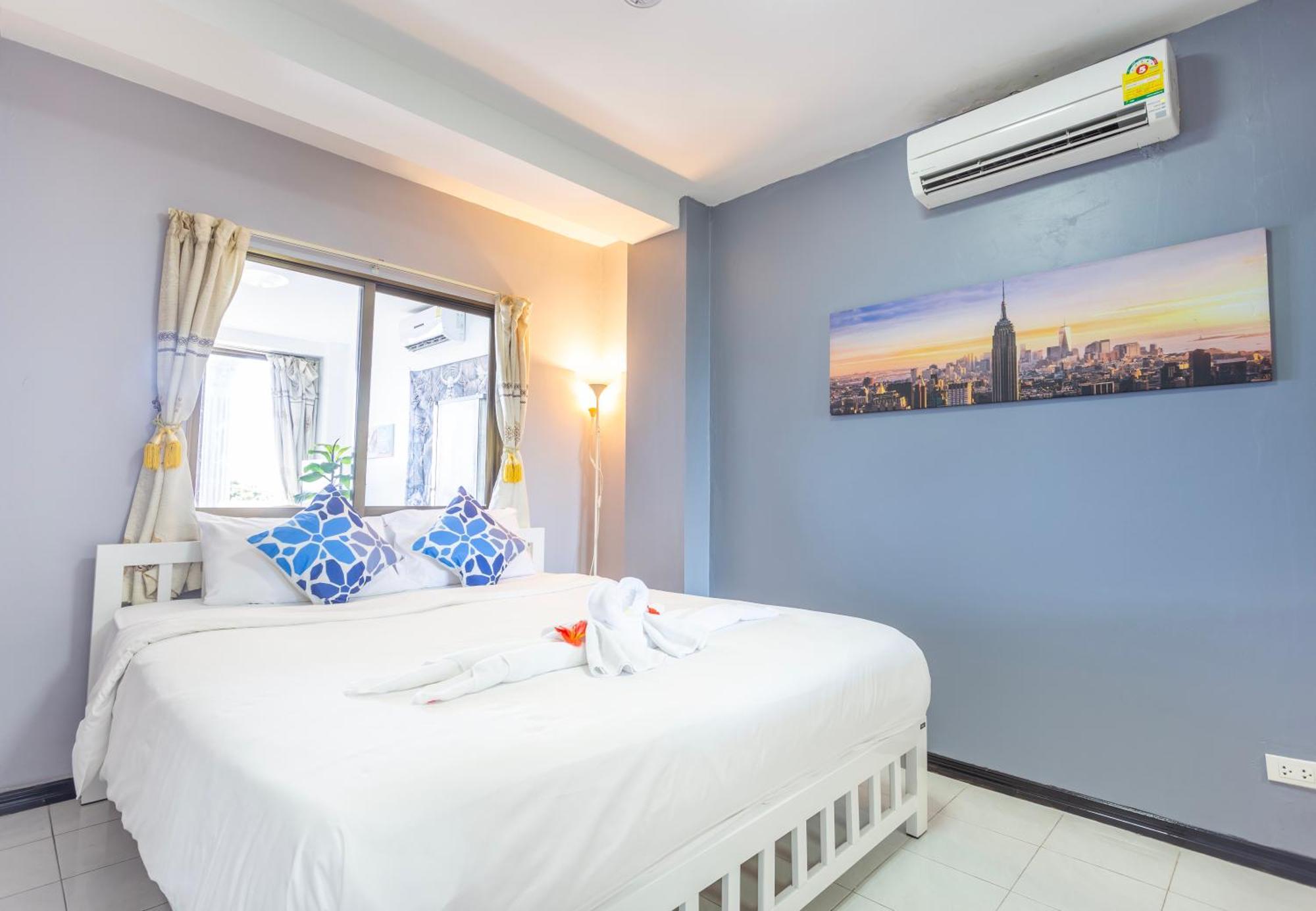 Happy Vikings - Beachfront Praia de Jomtien Exterior foto
